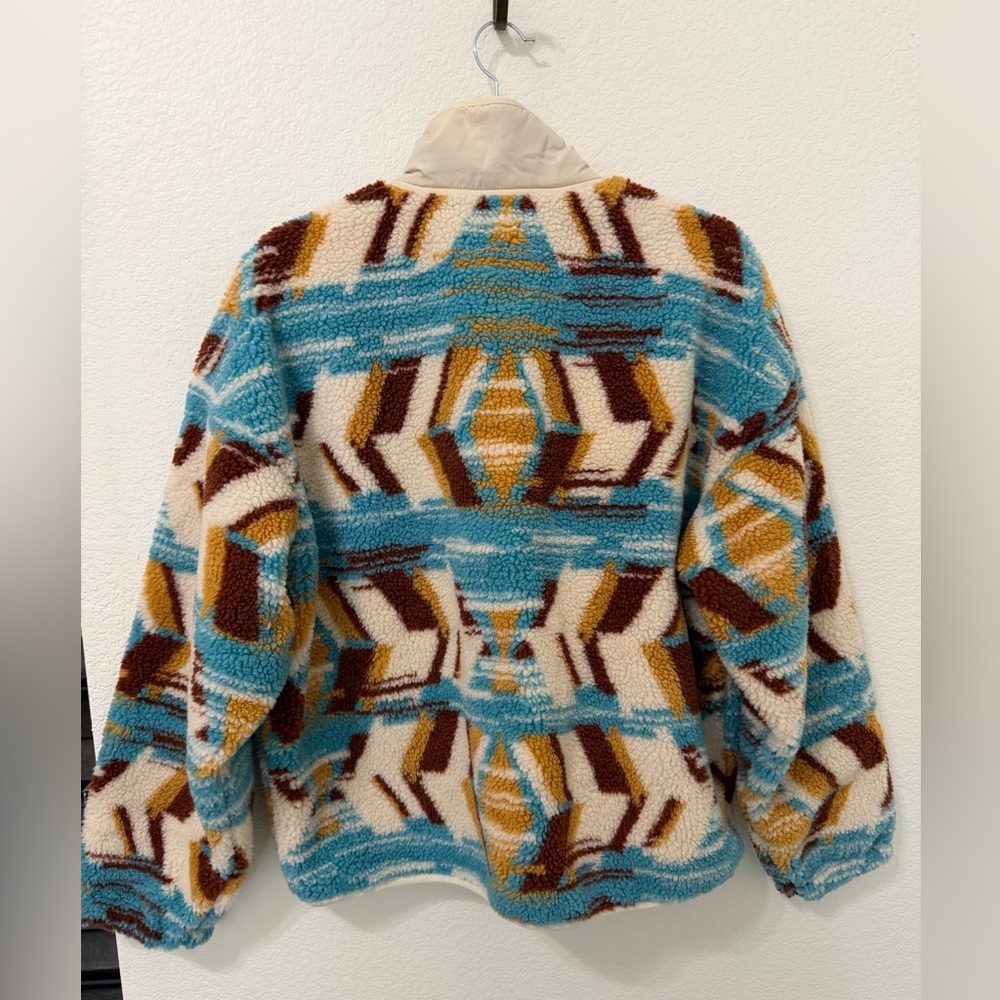 Multicolor Geometric Pattern Sherpa Jacket - image 4